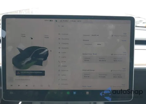 2023 Tesla Model Y Performance Dual Motor All-Wheel Drive z USA, uszkodzony, nr VIN 7SAYGDEF4PF841398